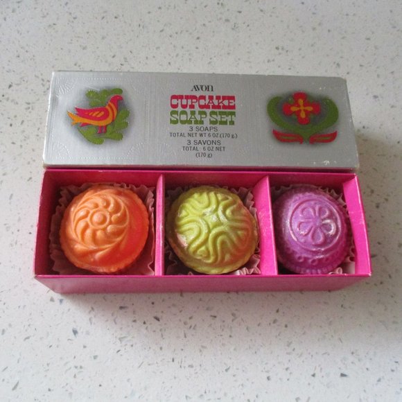 Vintage Avon Cupcake Soap Set 1970s NEW/Old Stock - Picture 1 of 6